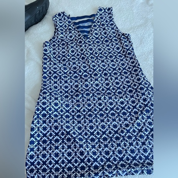 Navy and White UPF Dress Sleeveless Stretch M - Picture 1 of 4
